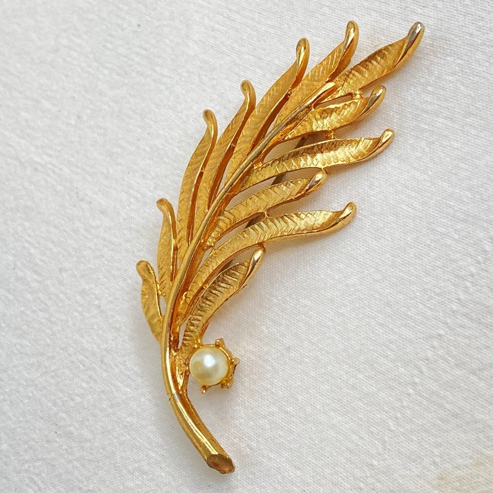 💎Lee Co Signed Gold Tone Palm Leaf Faux Pearl Brooch Pin